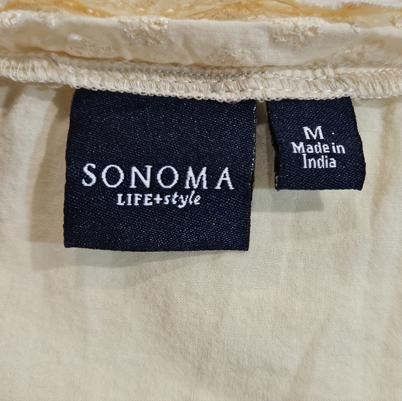 Vintage Medium Cream Top - Picture 2 of 7